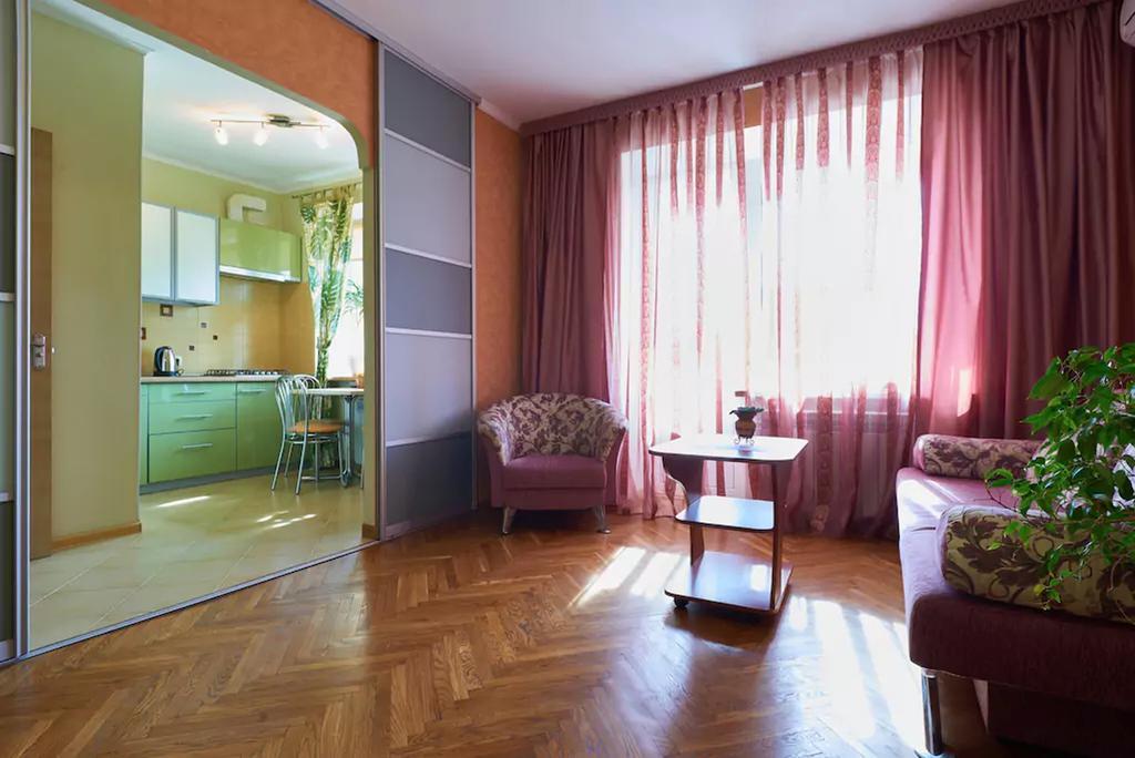 Home-Hotel Apartments On Maidan Nezalezhnosti Square Κίεβο Εξωτερικό φωτογραφία